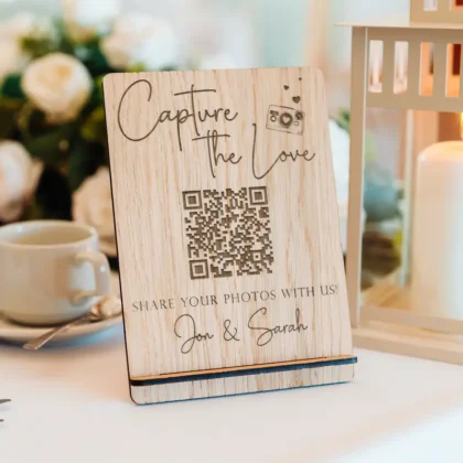 Capture the love QR Code wedding sign