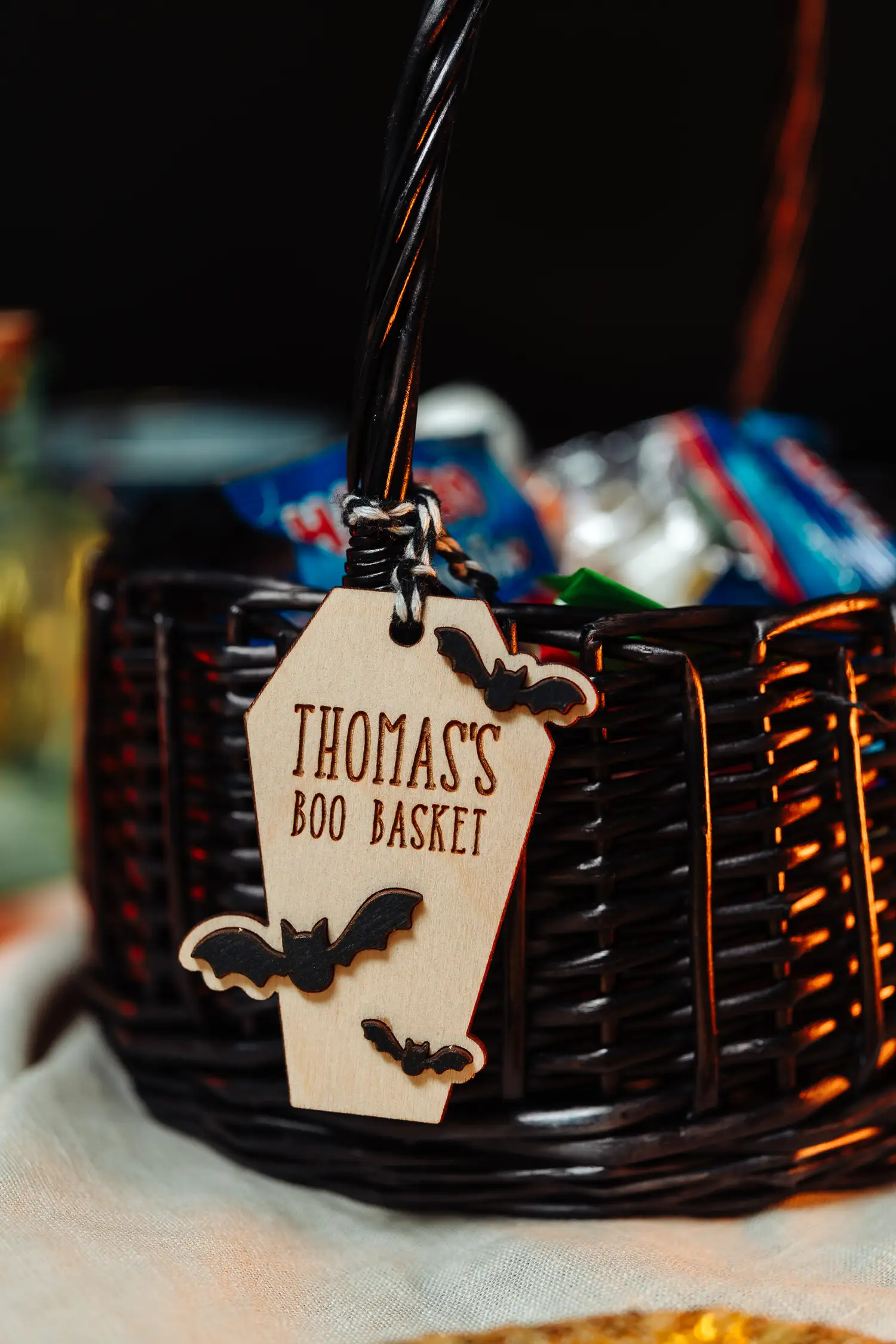 Personalised wooden personalised bat boo basket tag with child's name