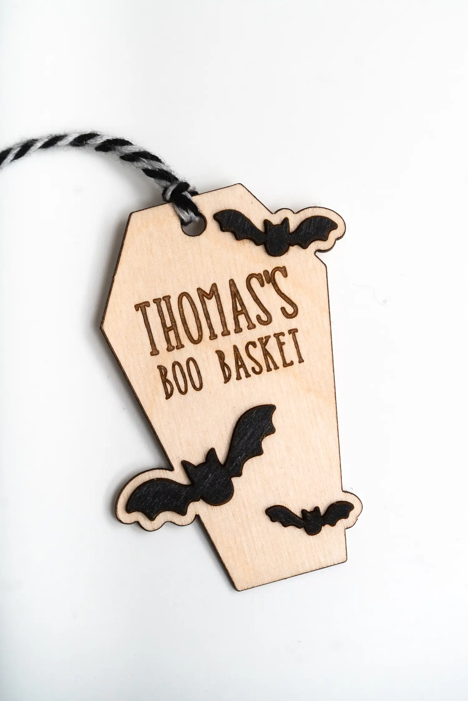 Personalised wooden bat boo basket tag with child's name