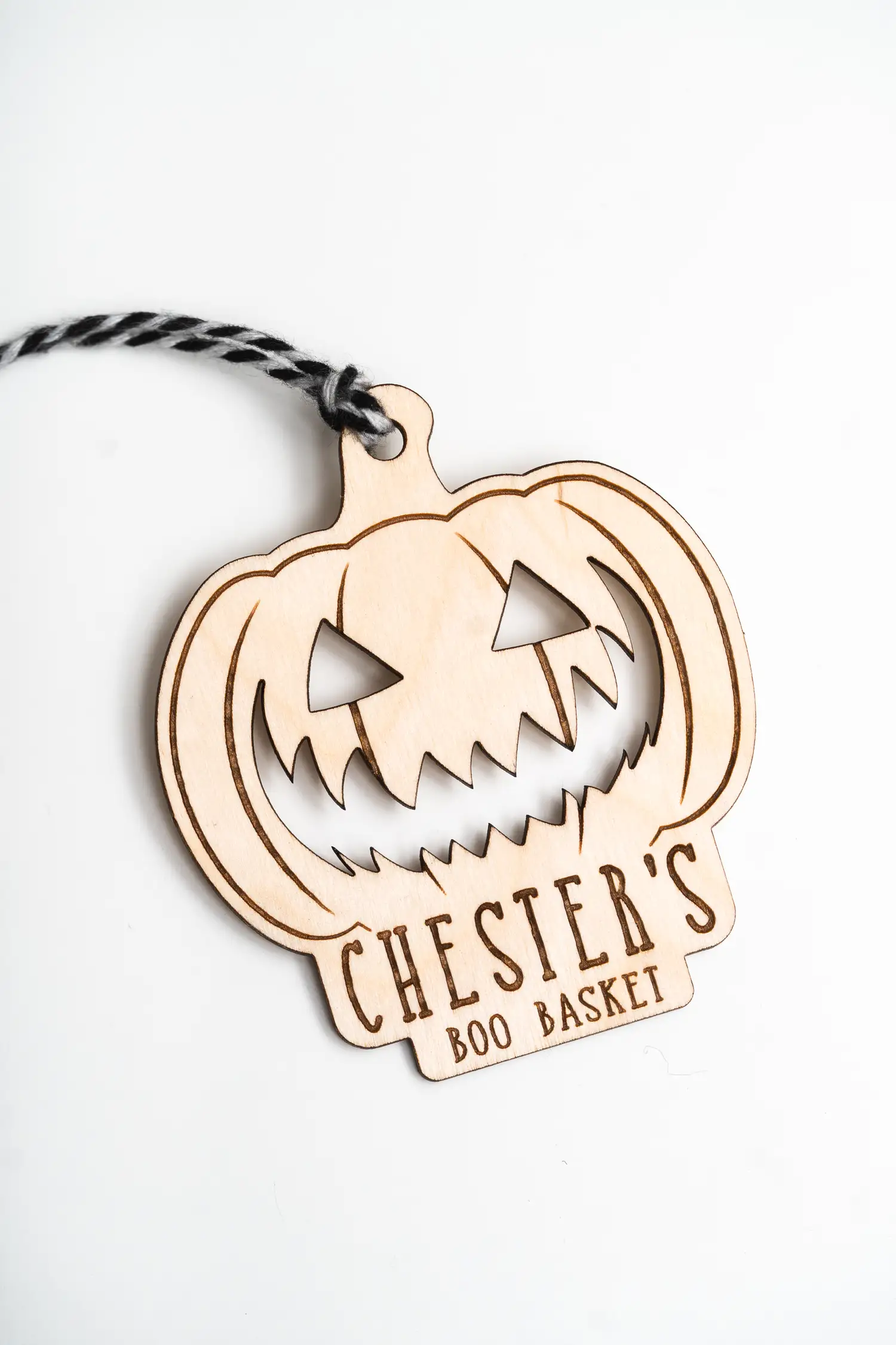 Pumpkin Boo Basket Tag as a Halloween trick-or-treat gift tag